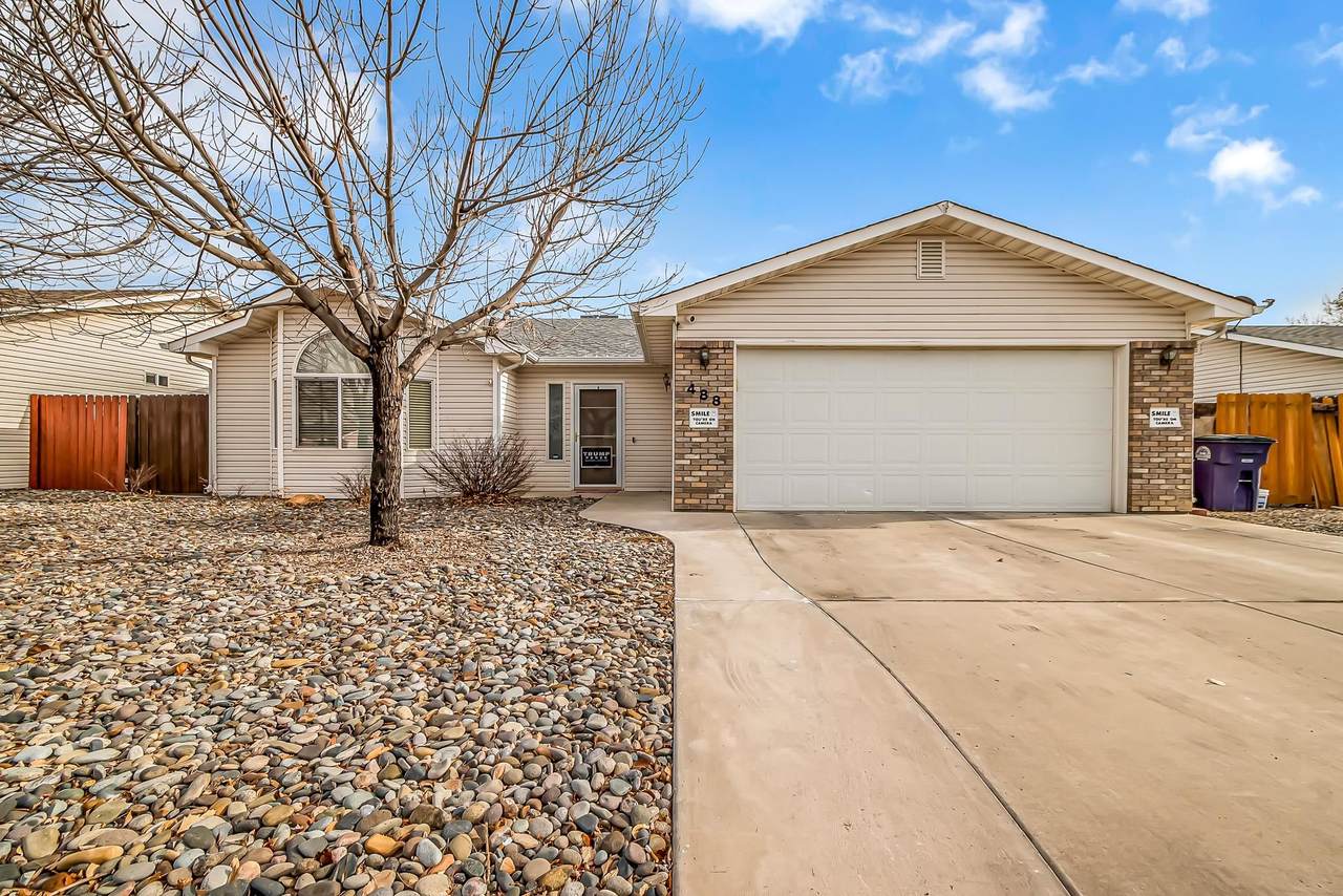 488 Summit View Drive - Photo 1