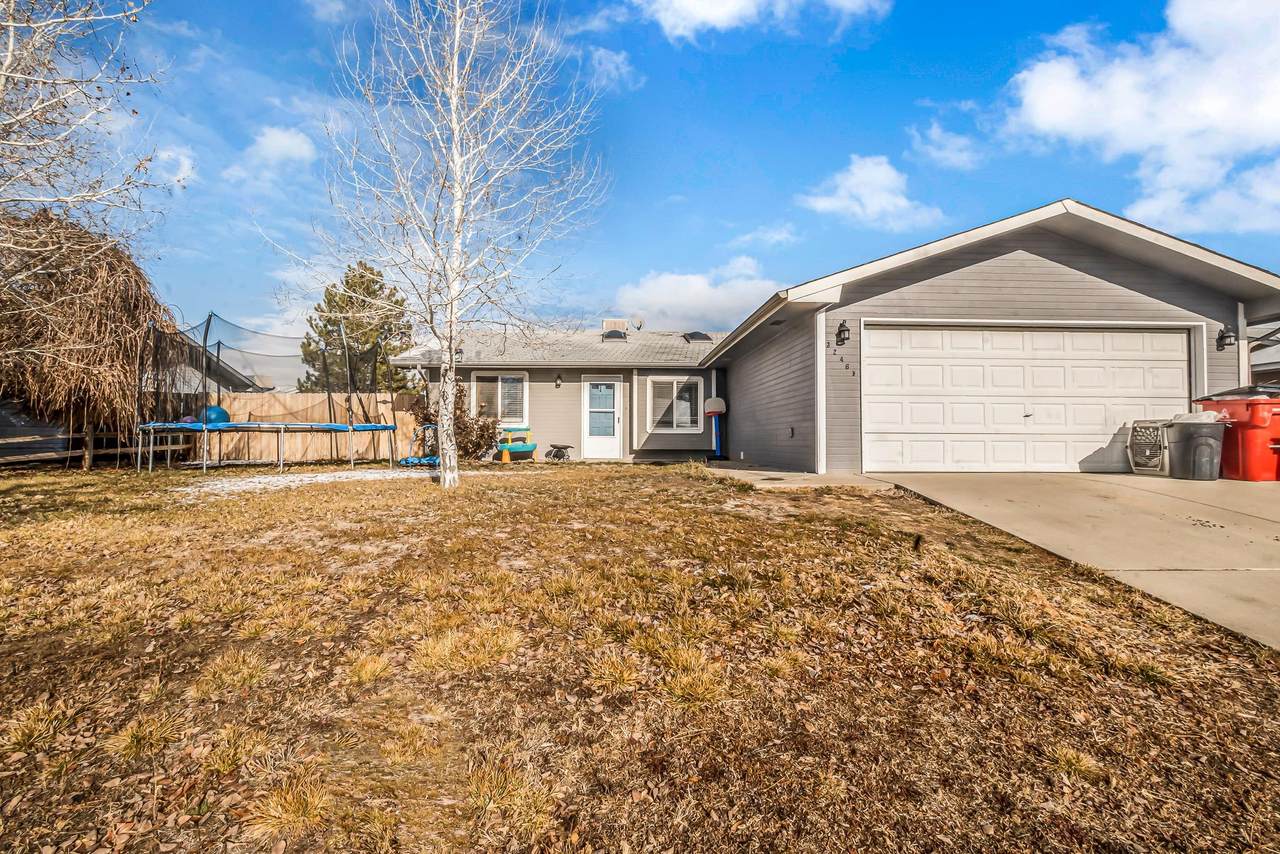 3246 1/2 Lands End Avenue - Photo 1