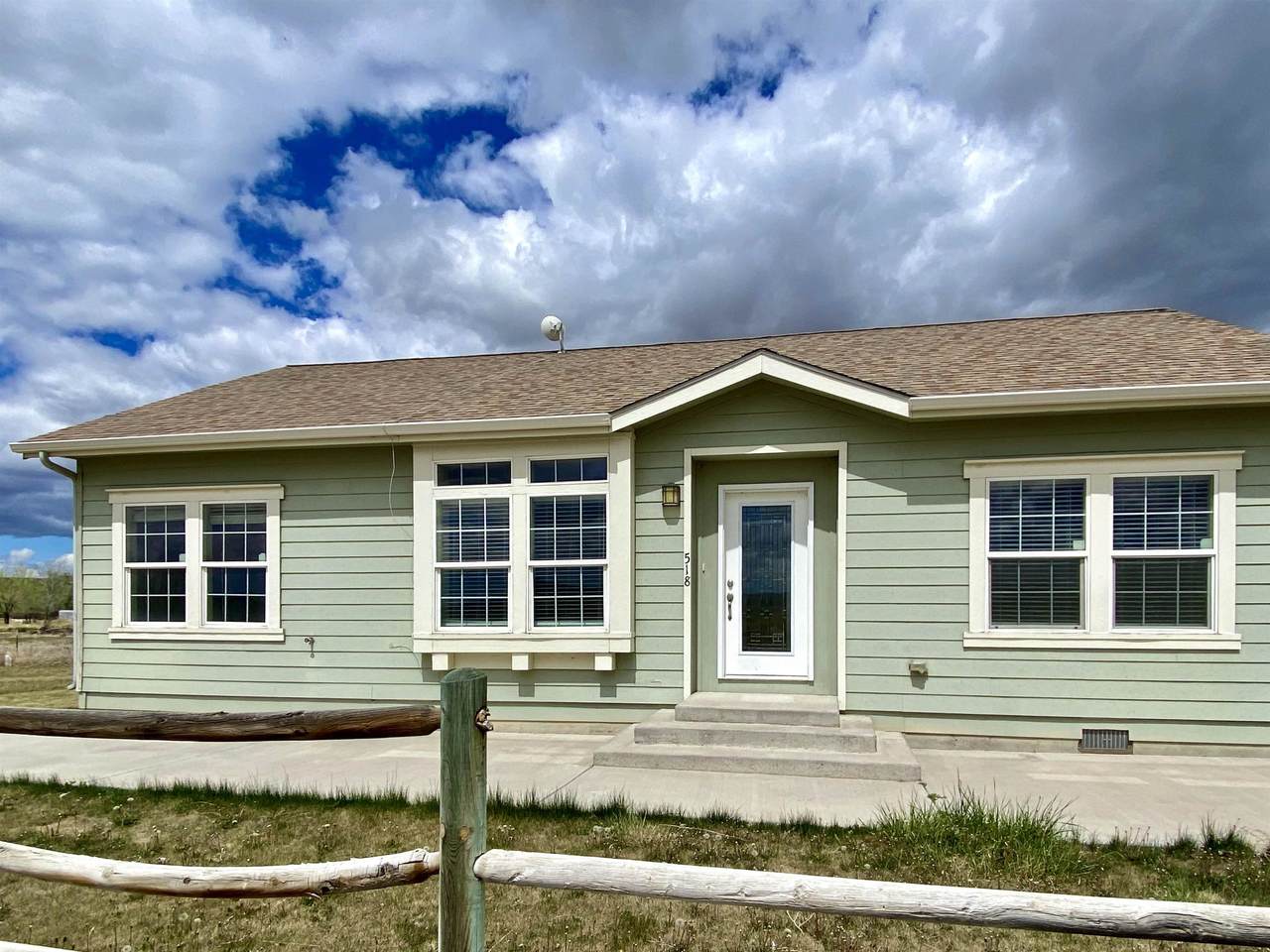 518 Redwood Lane - Photo 1