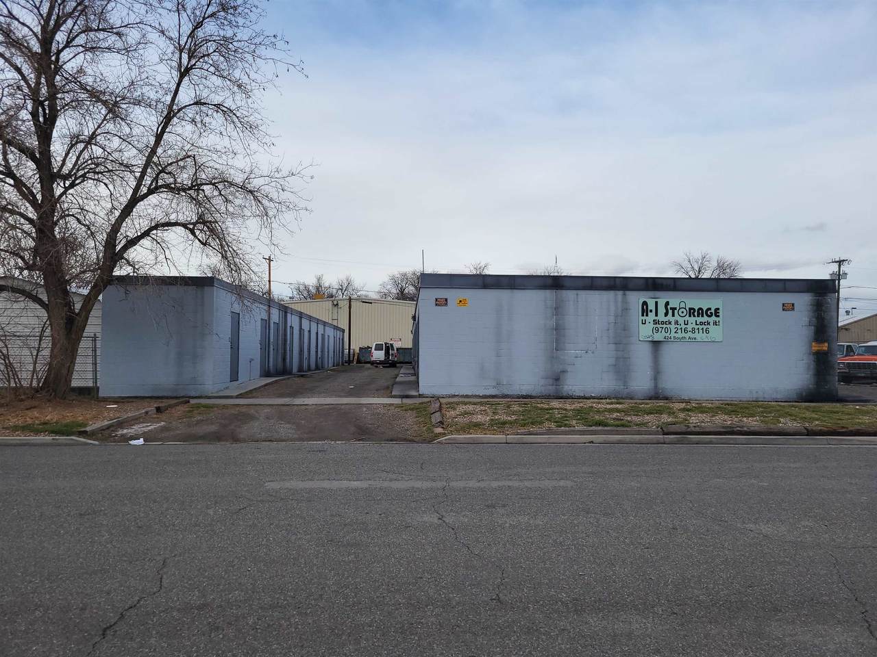 424 South Avenue - Photo 1