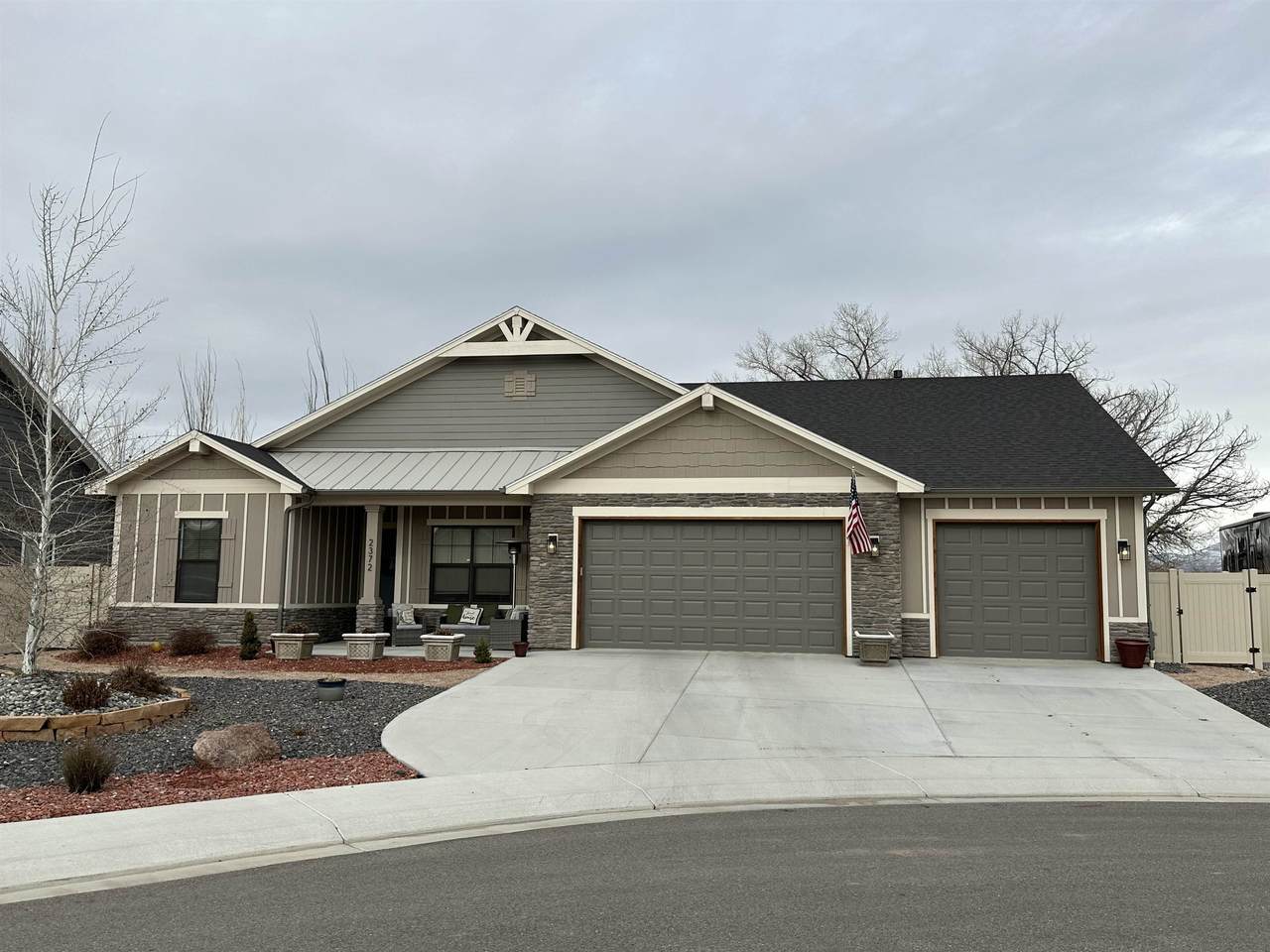 2372 Green Apple Court - Photo 1
