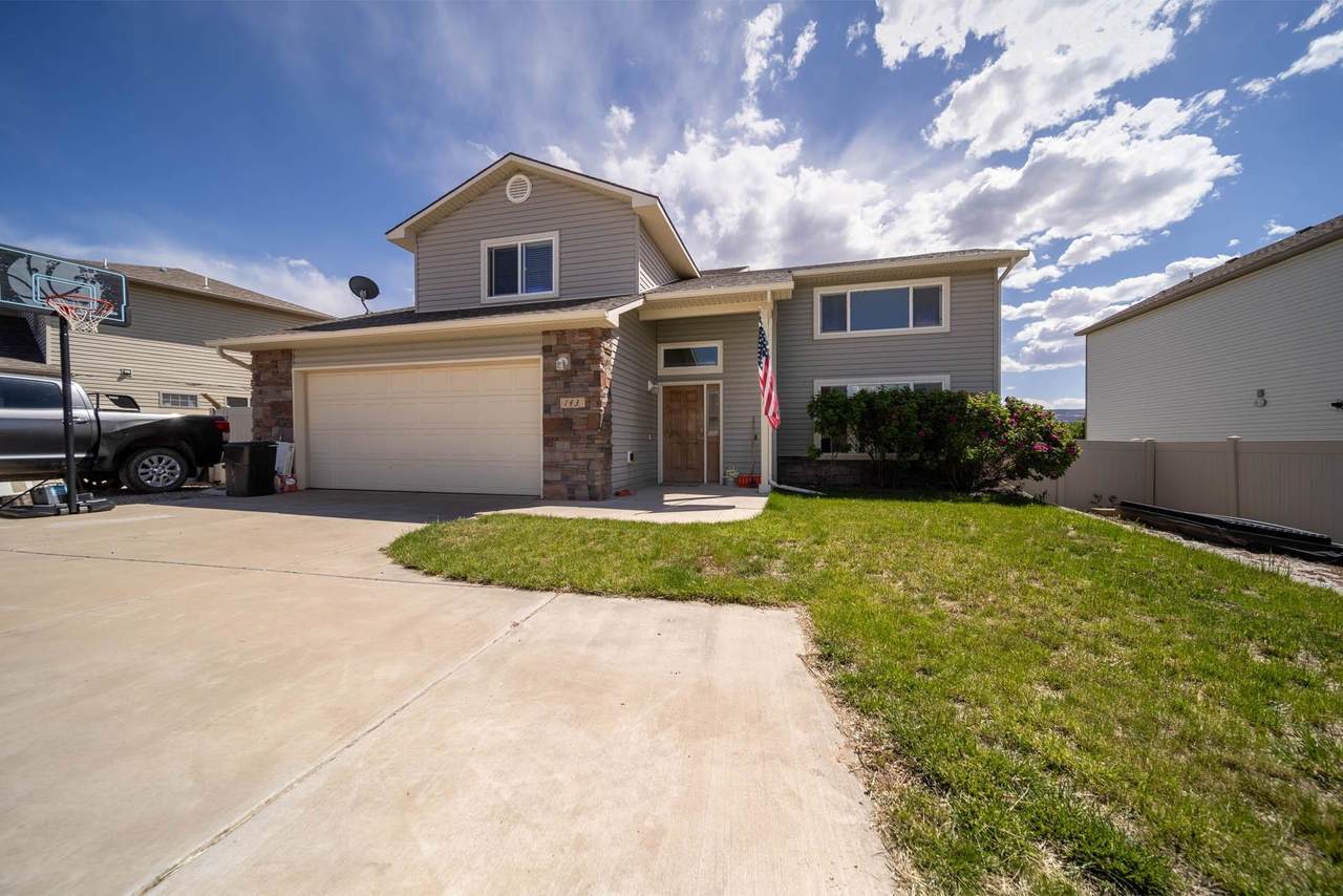 143 Winterland Court - Photo 1