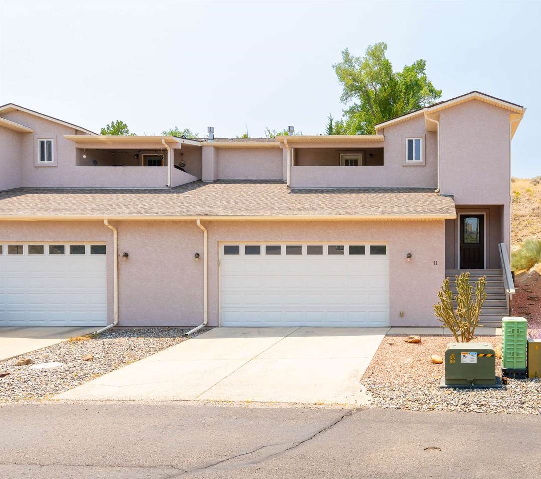 406 Ridges Boulevard - Photo 1