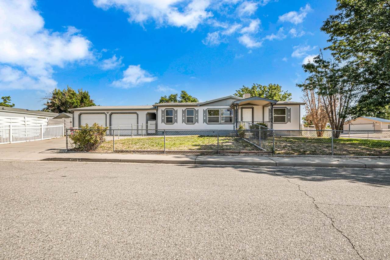 3064 Thrush Drive - Photo 1