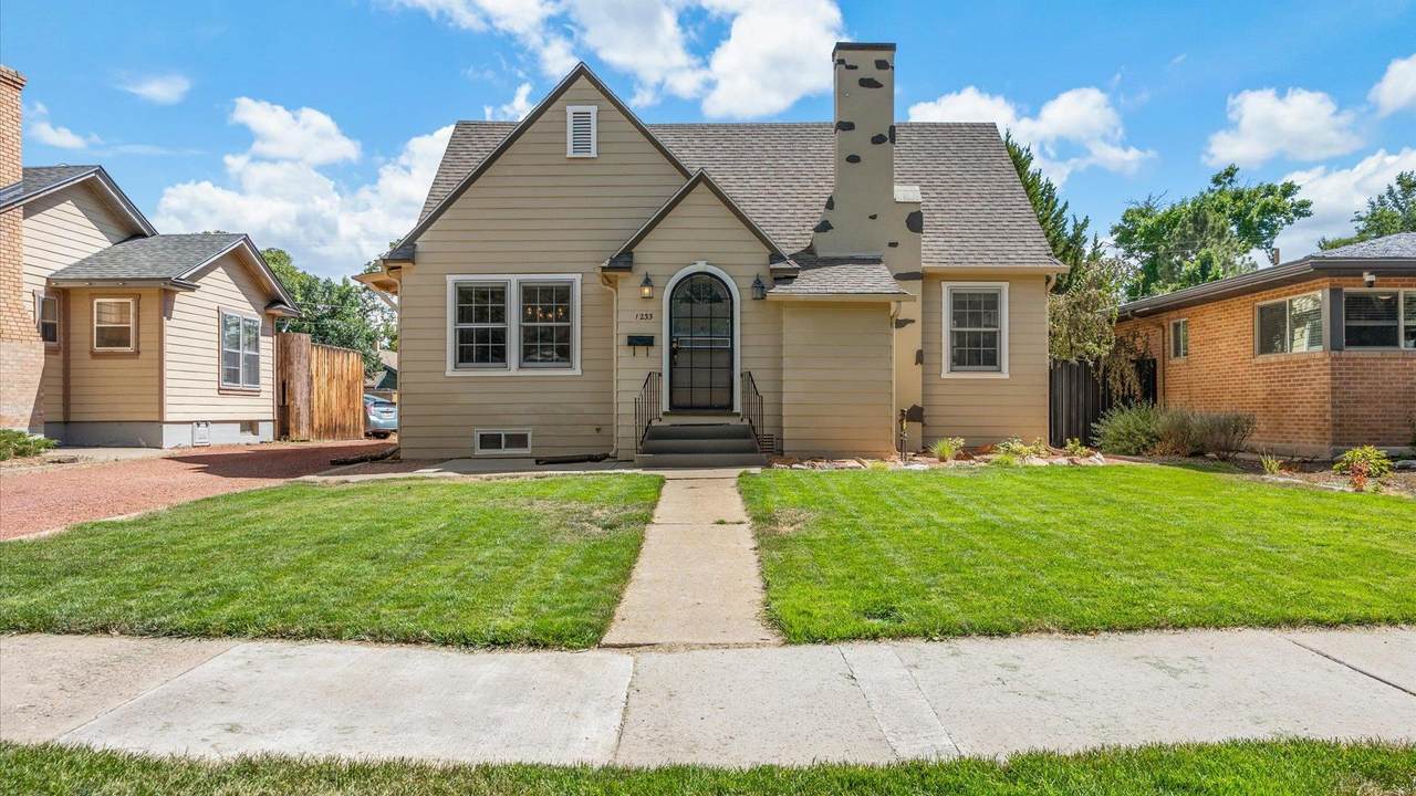 1233 Chipeta Avenue - Photo 1