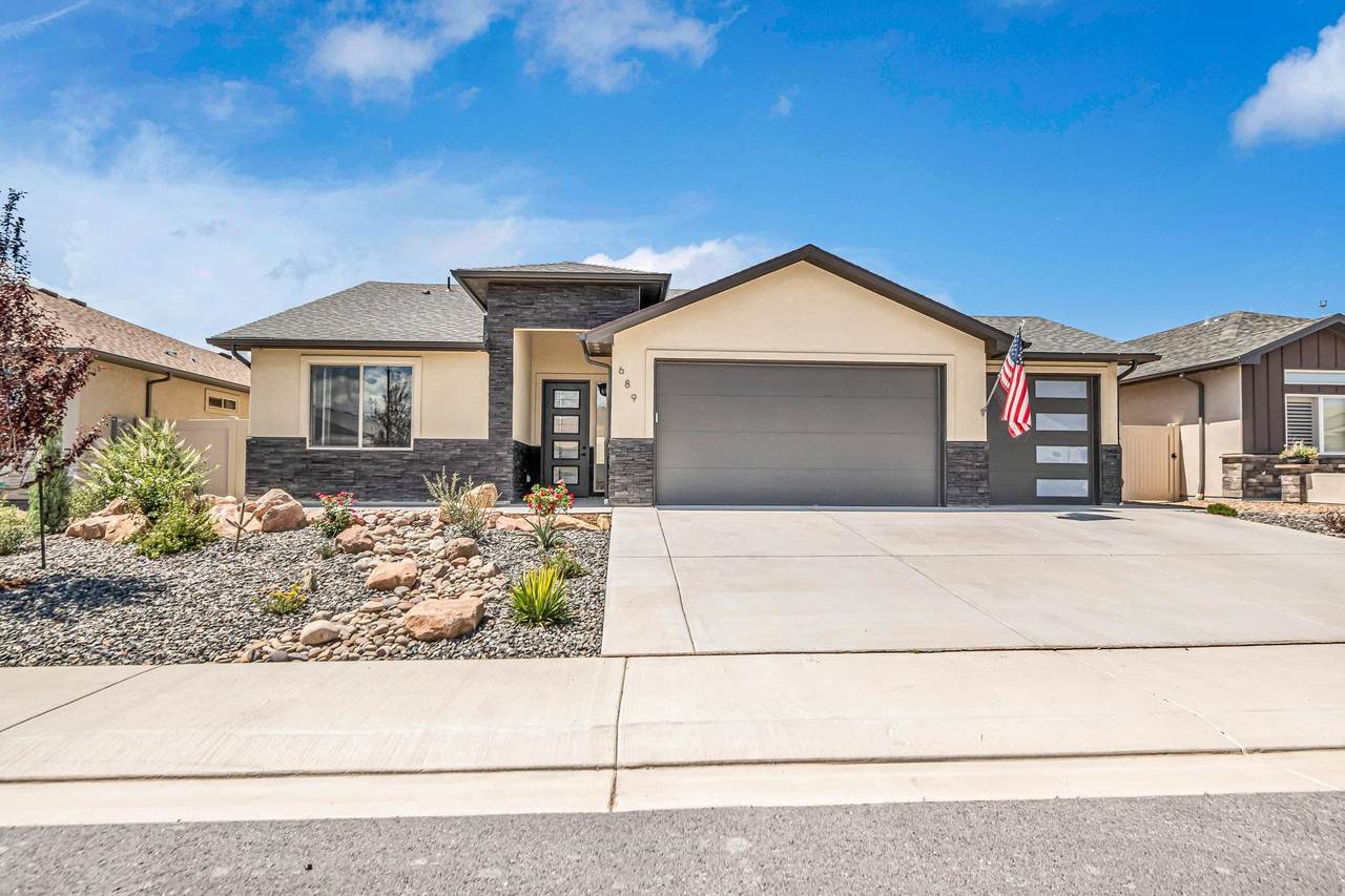 689 Eadin Lane - Photo 1