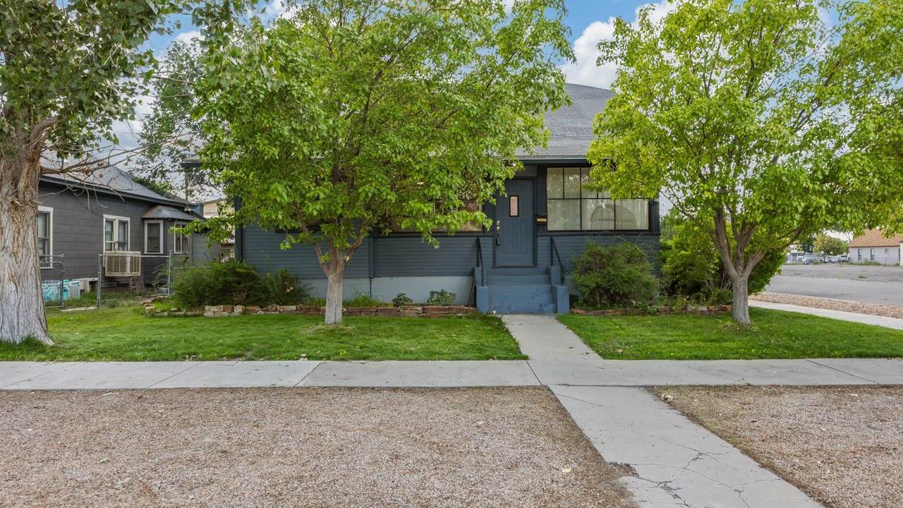 601 Grand Avenue - Photo 1