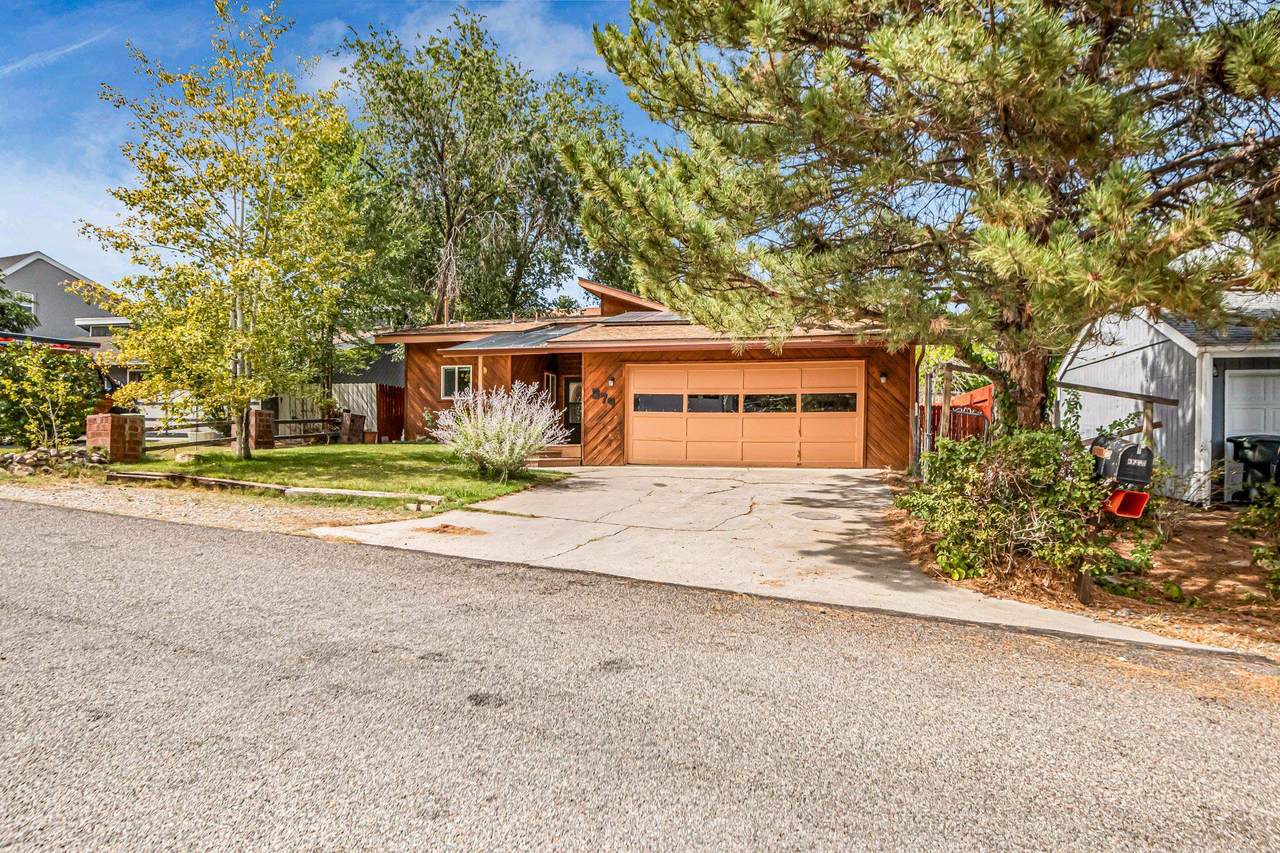 379 Ridge View Drive - Photo 1