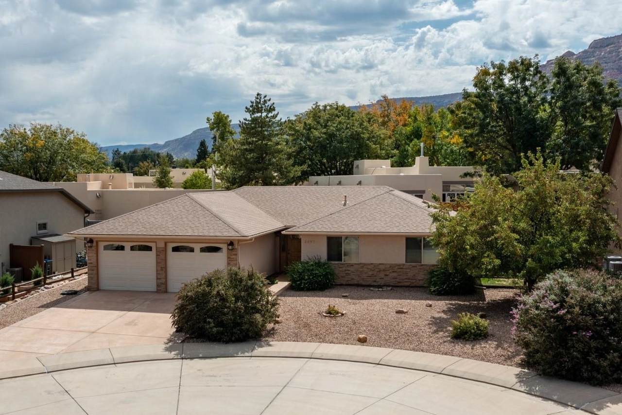 2097 Link Lane - Photo 1