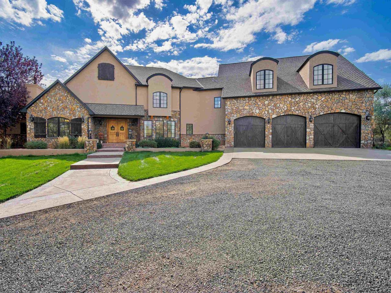 582 Preserve Lane - Photo 1