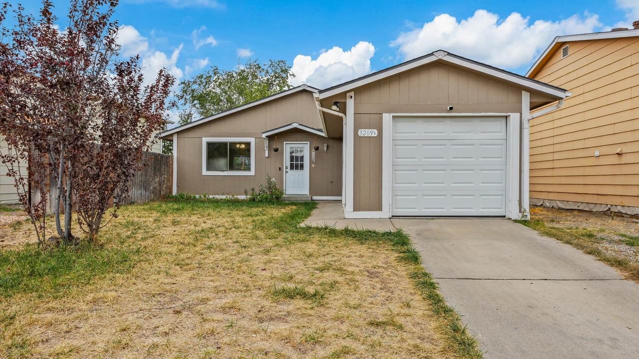 3209 1/2 Kennedy Avenue - Photo 1