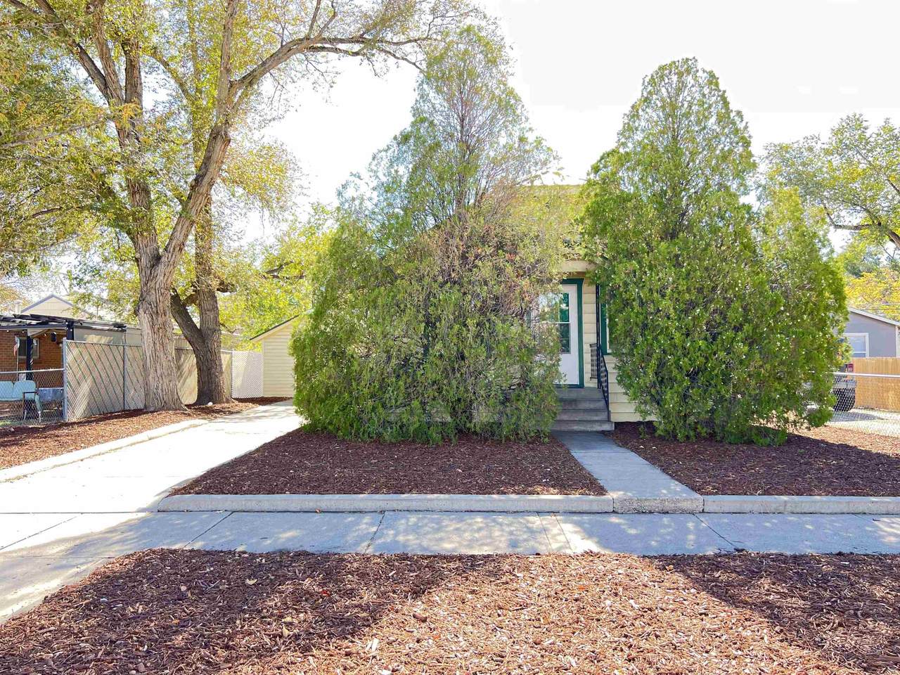 751 Belford Avenue - Photo 1