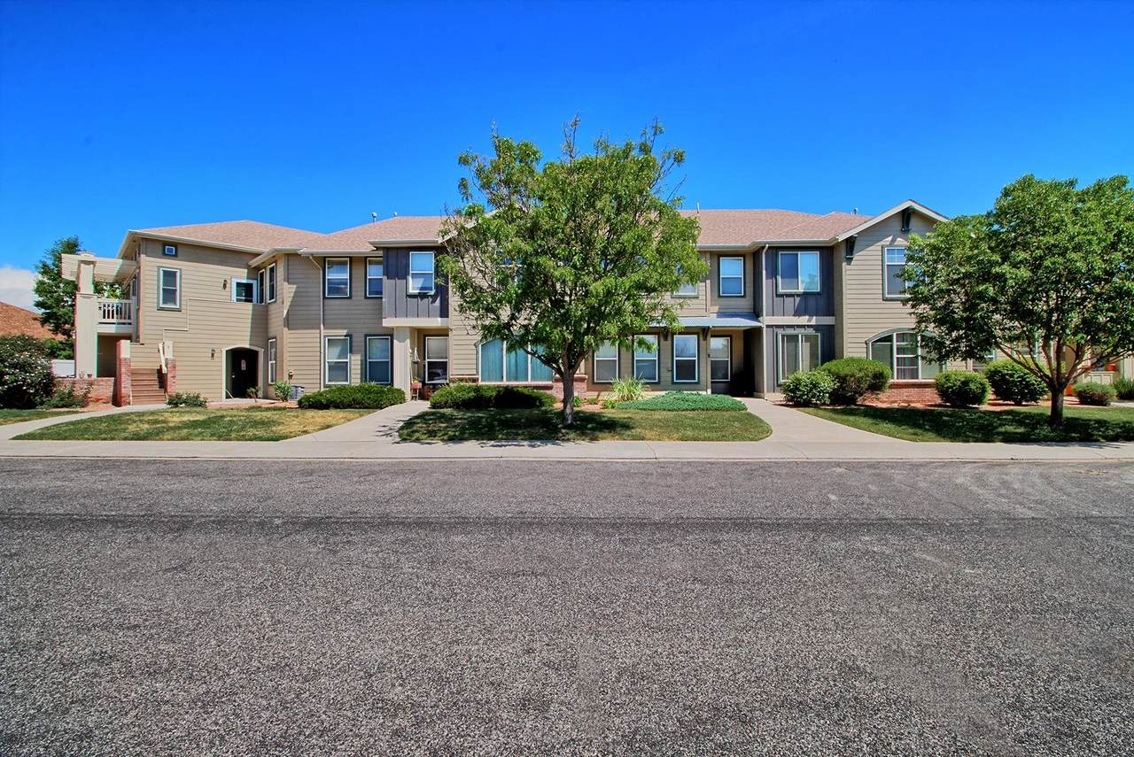 2491 Fountain Greens Place - Photo 1