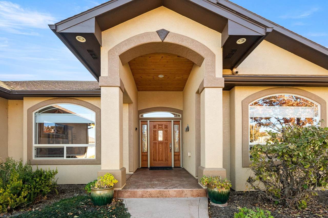 2063 Spur Cross Road - Photo 1