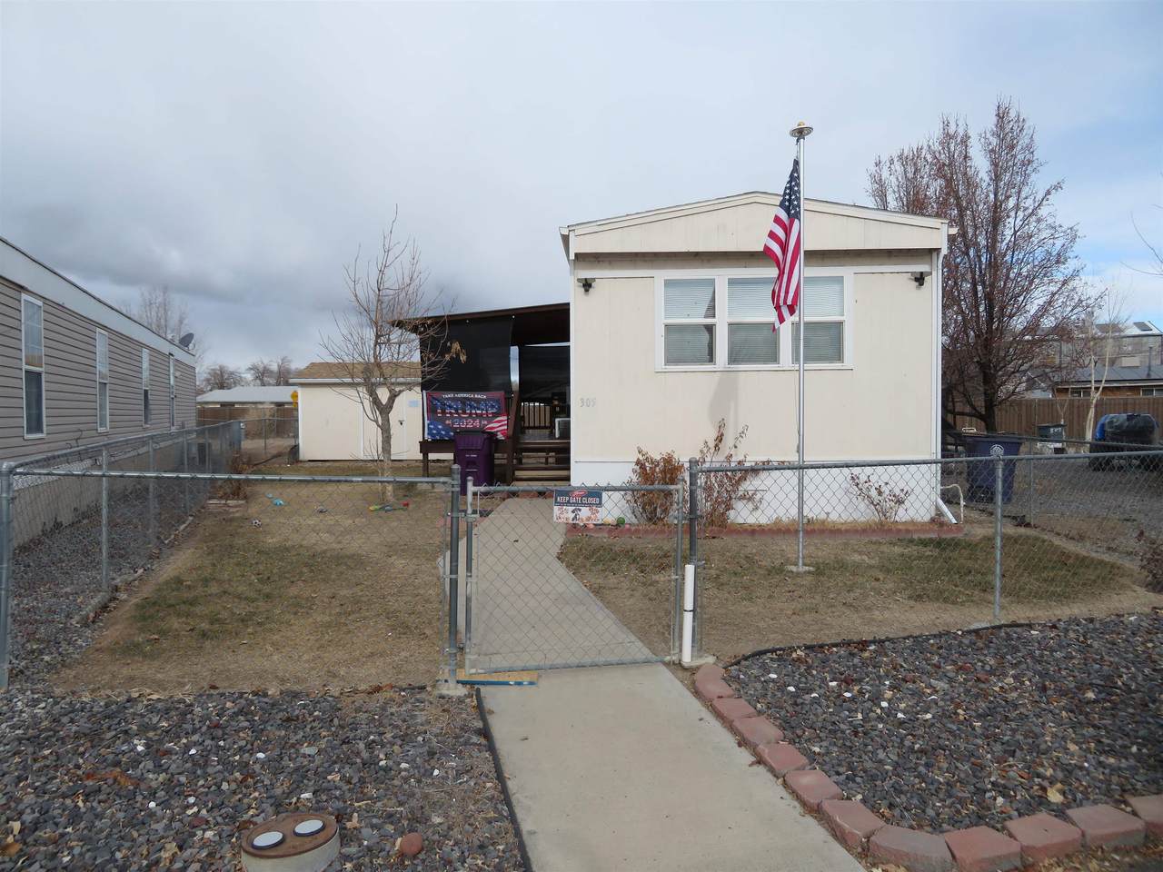 424 32 Road - Photo 1