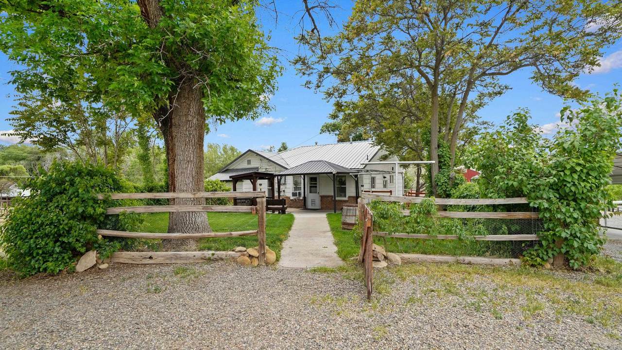 2593 Galley Lane - Photo 1