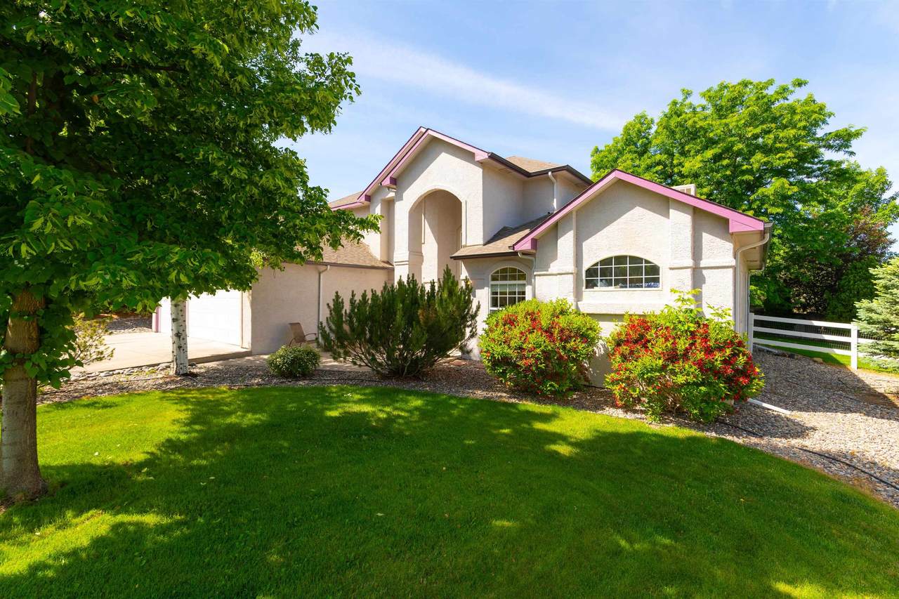 831 Bermuda Court - Photo 1