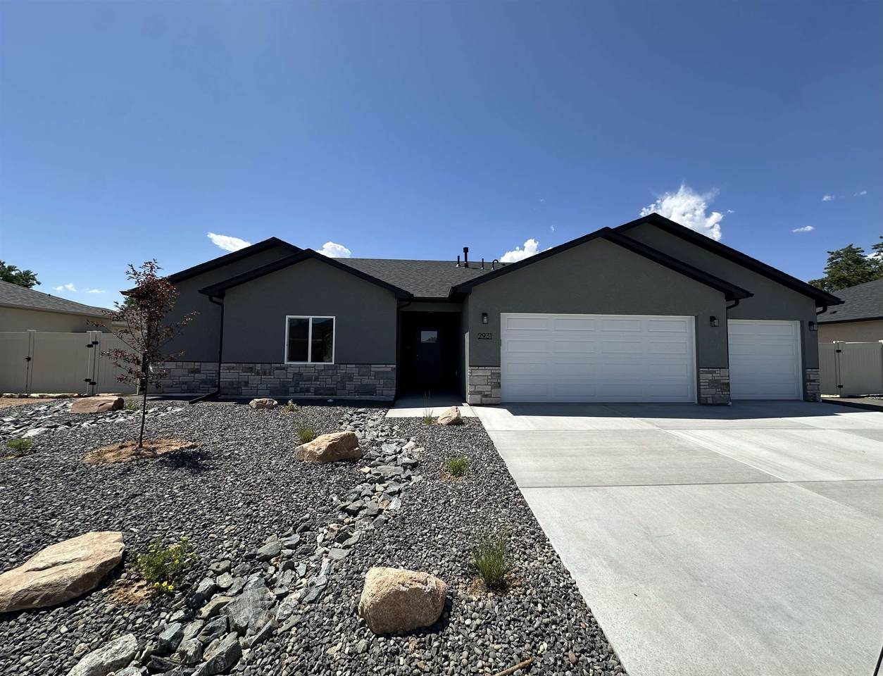 2931 Crabapple Run - Photo 1