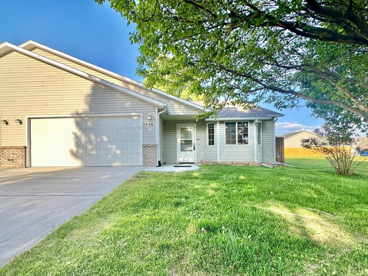656 Springbrook Drive - Photo 1
