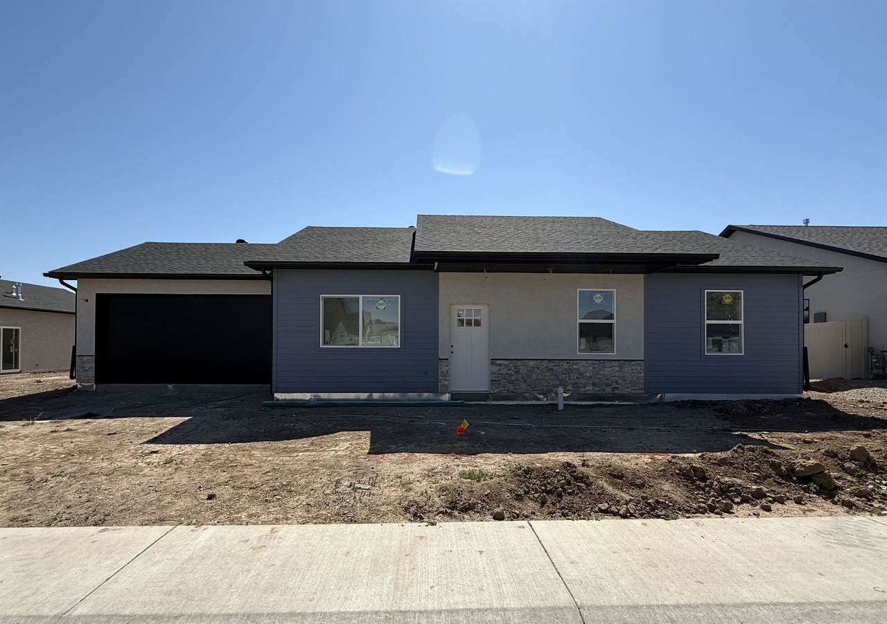 260 Paige Road - Photo 1