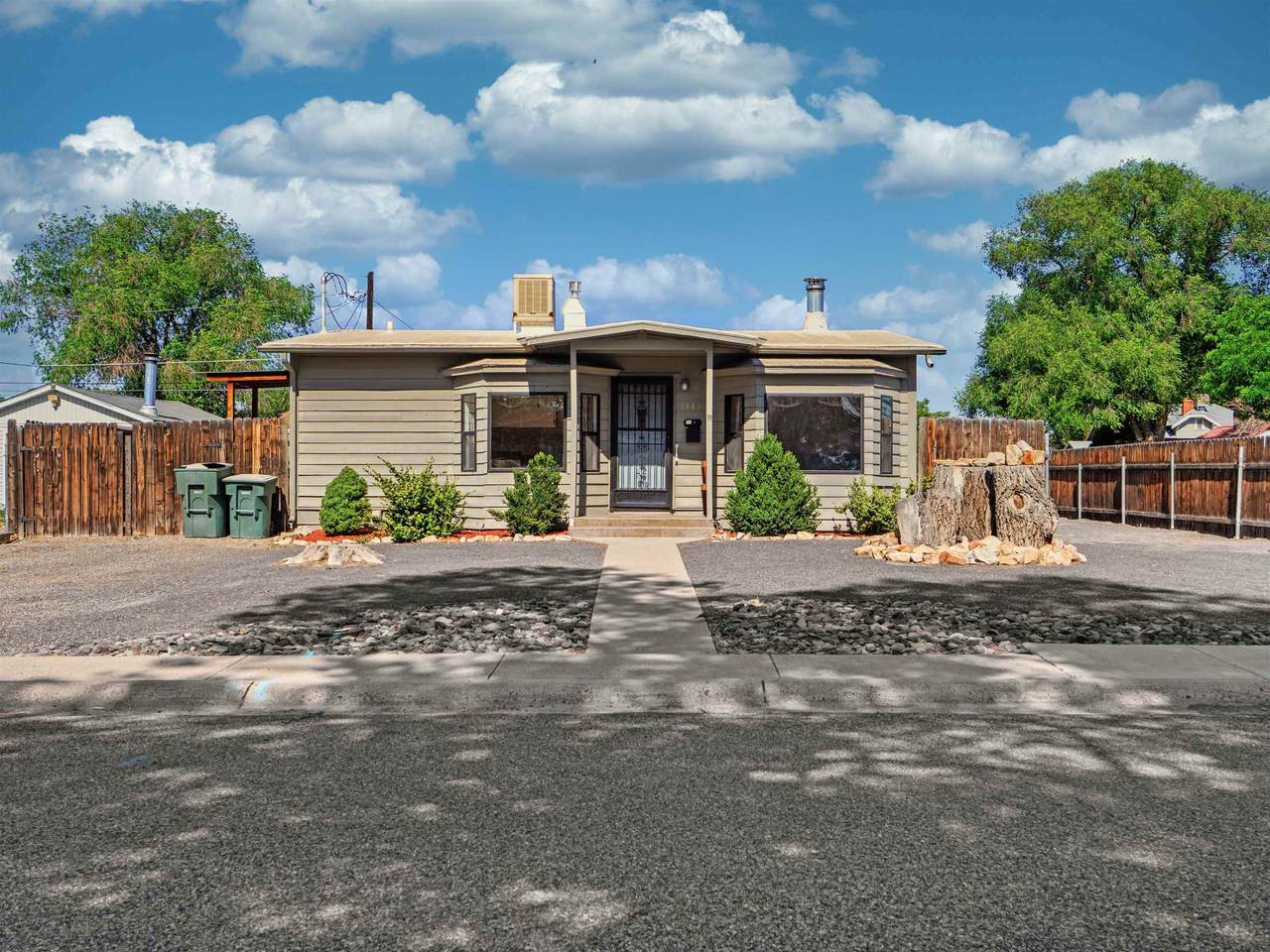 1443 25th Street - Photo 1