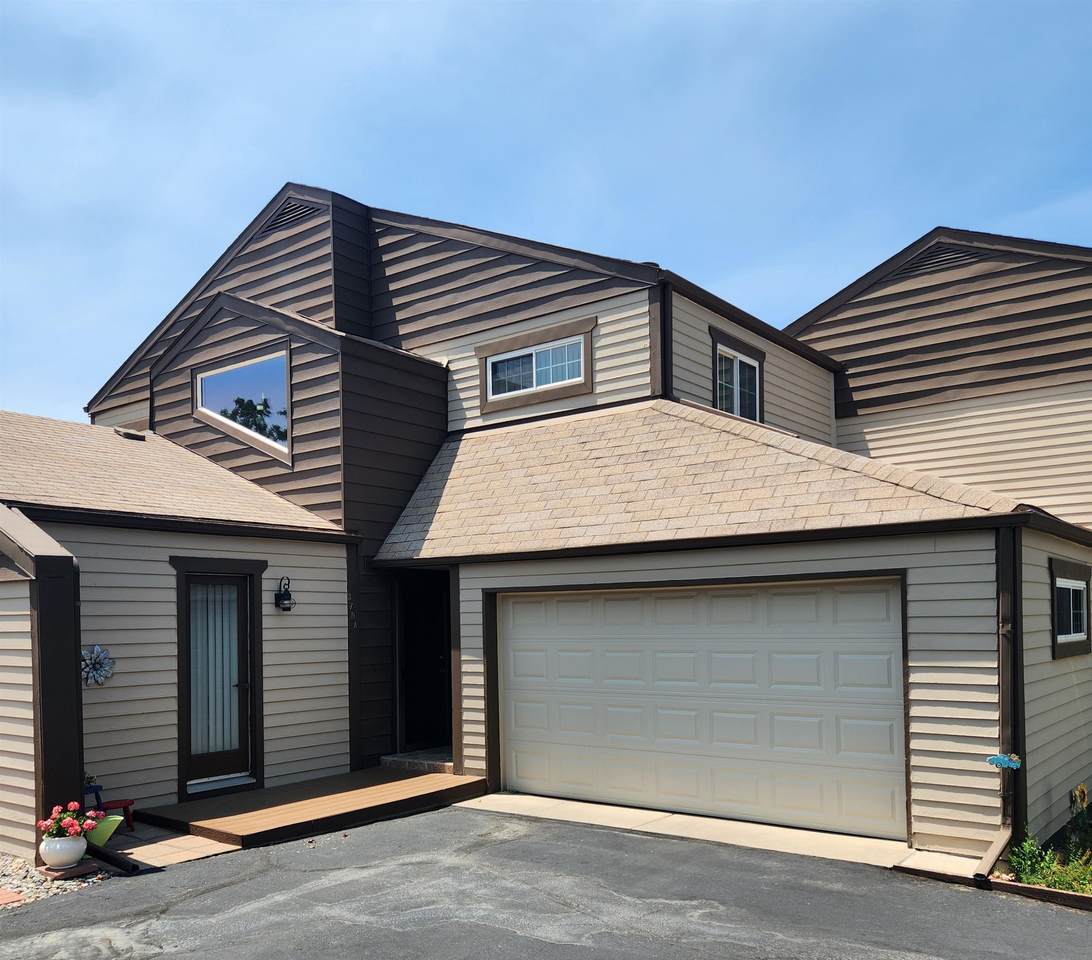 379 Explorer Court - Photo 1