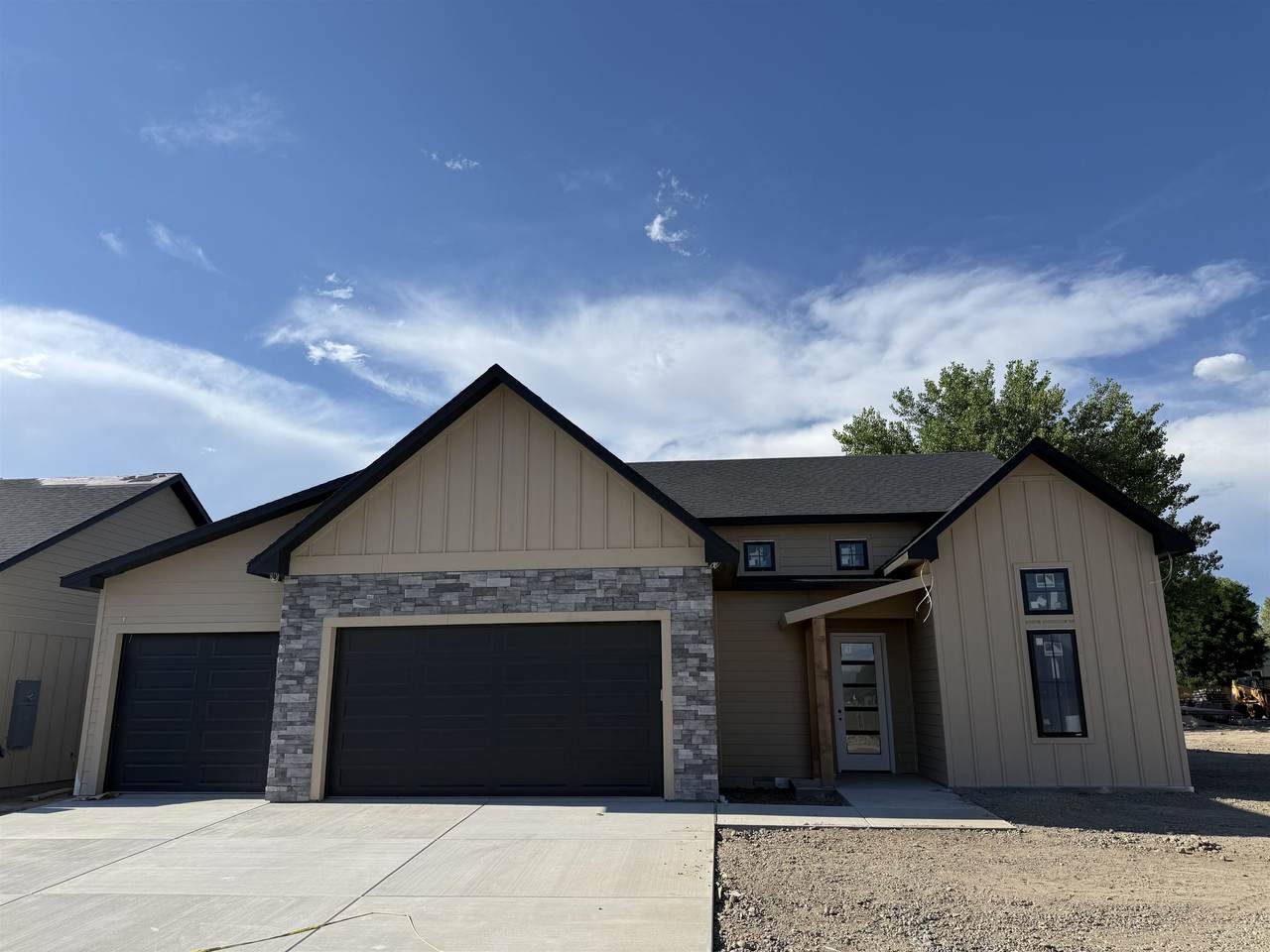 2356 Honeycrisp Drive - Photo 1