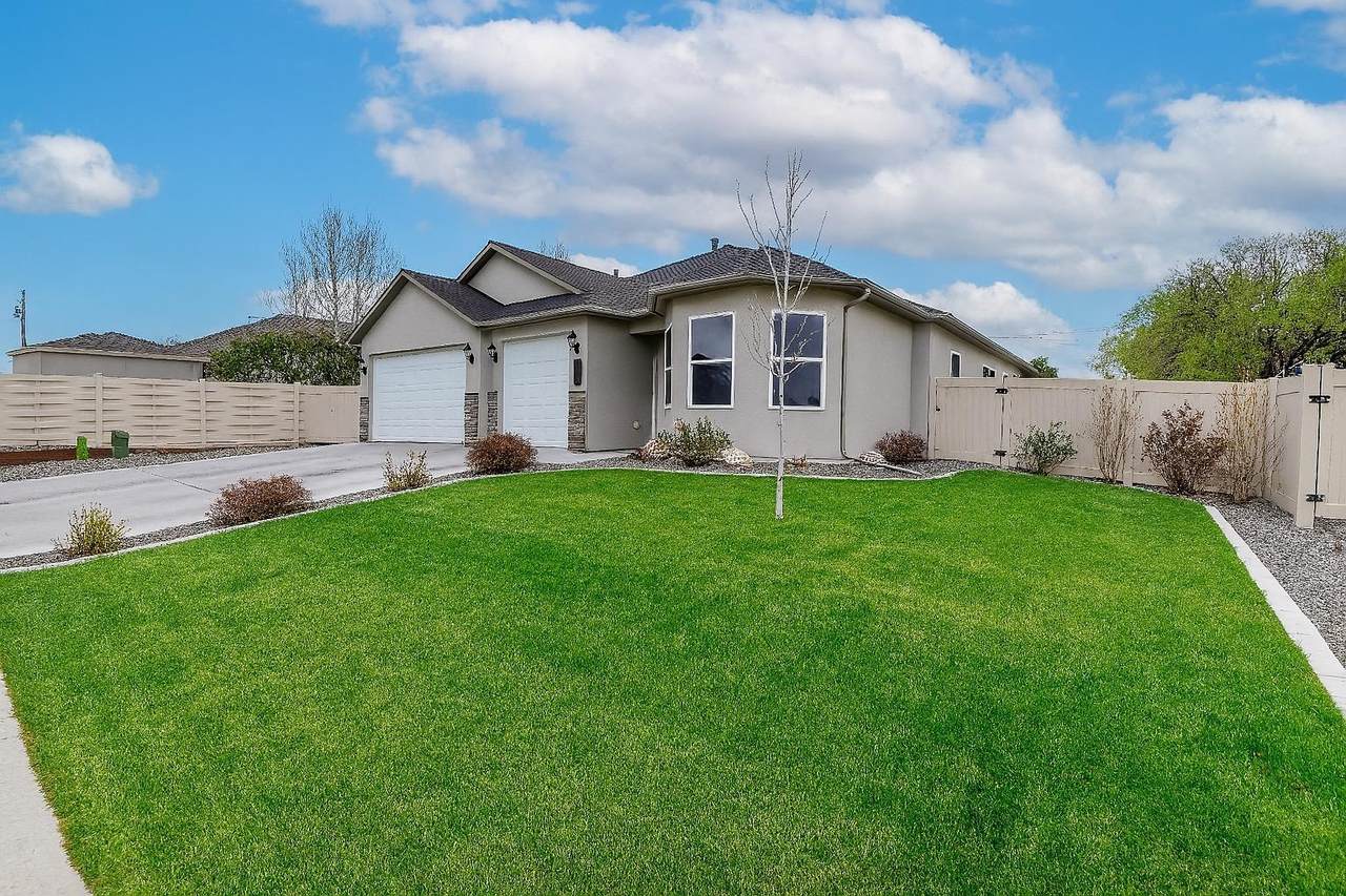 2949 Jon Hall Road - Photo 1