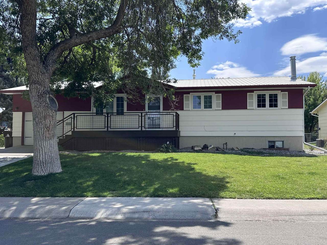 103 Duncan Place - Photo 1