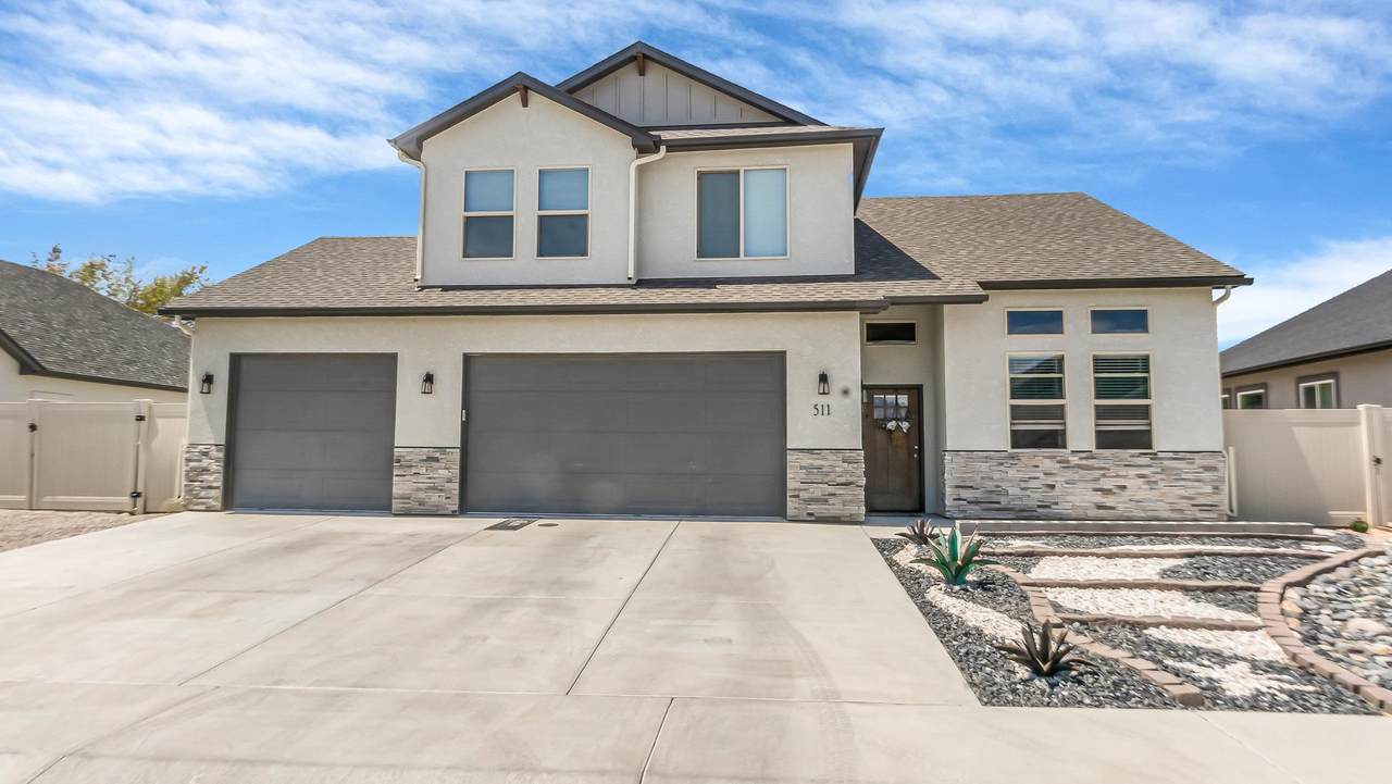 511 Desert Peach Street - Photo 1