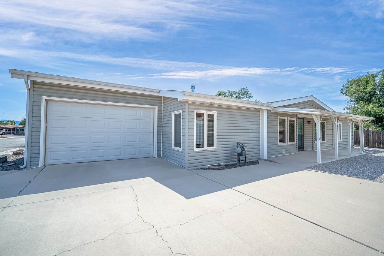 579 Conestoga Circle - Photo 1