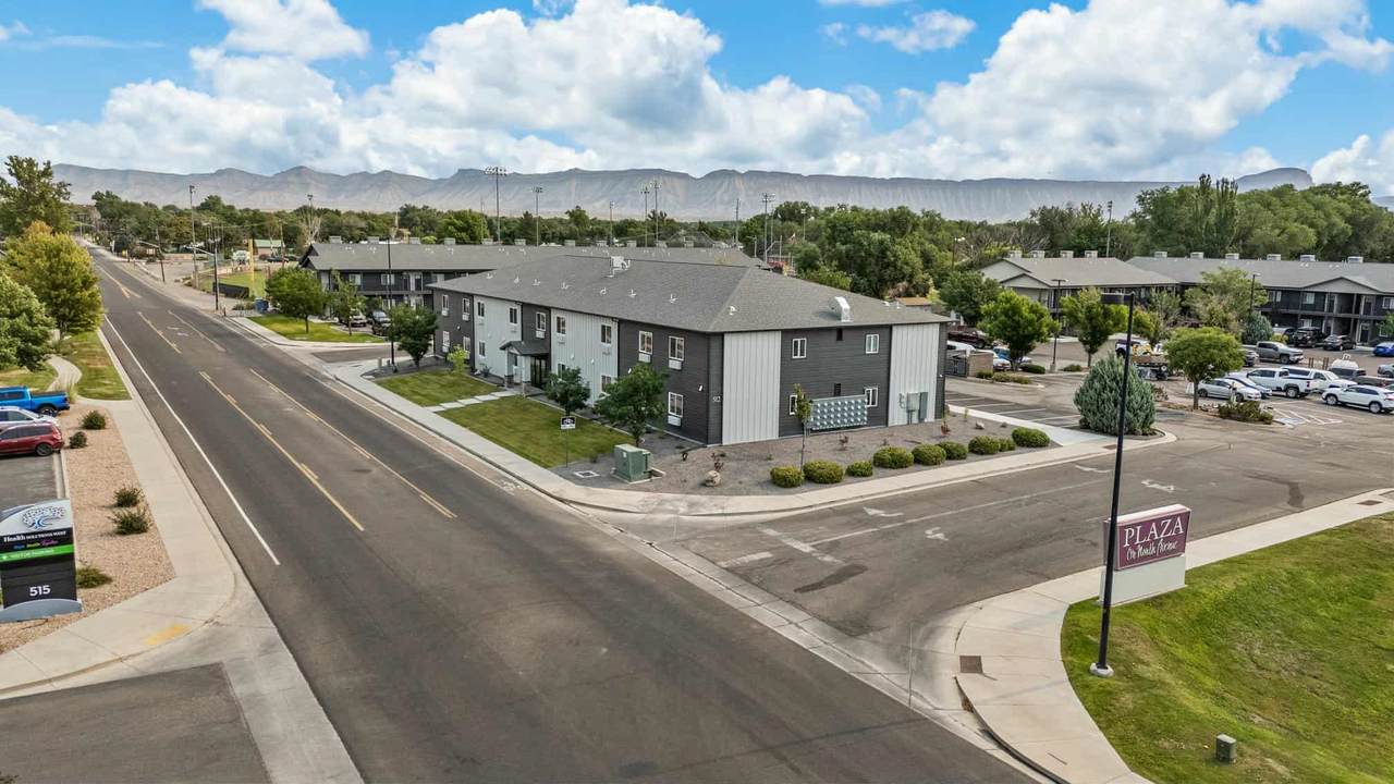 512 28 3/4 Road - Photo 1