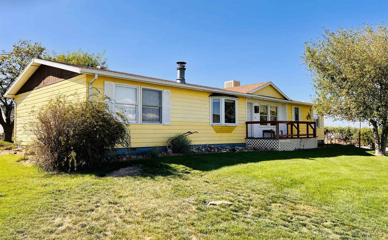 2964 A 1/4 Road - Photo 1