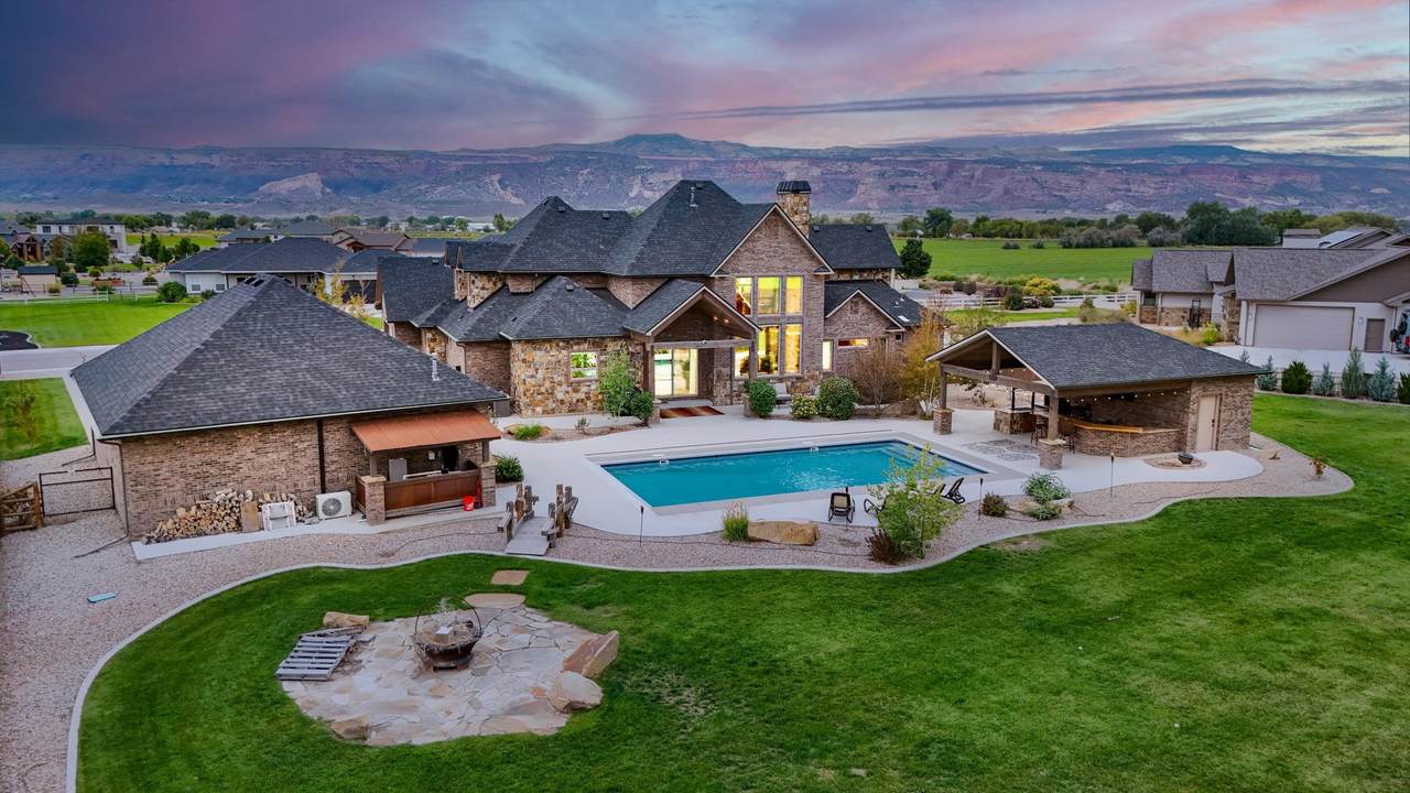 1980 Alabama Boy Court - Photo 1