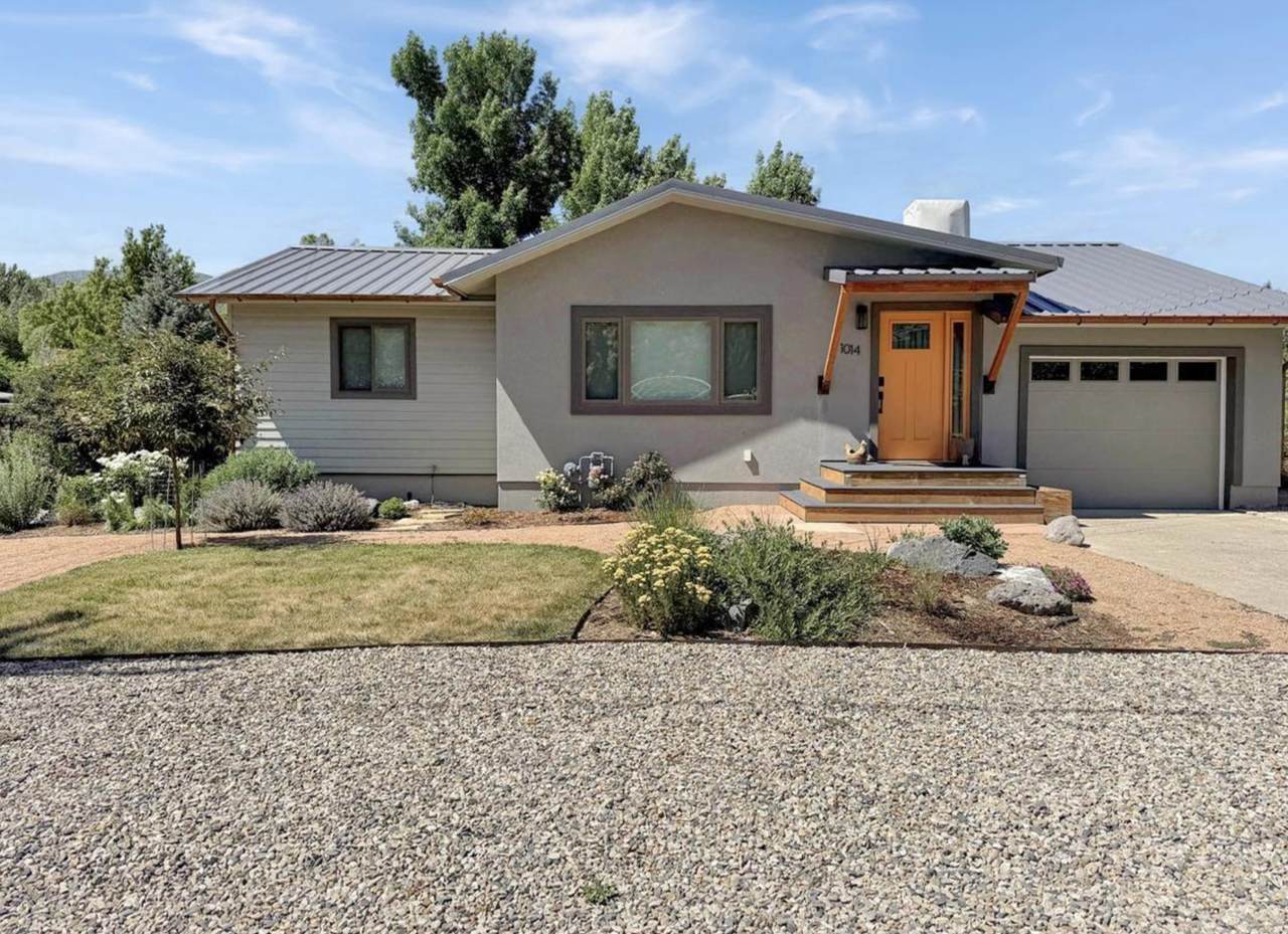 1014 3rd Street - Photo 1