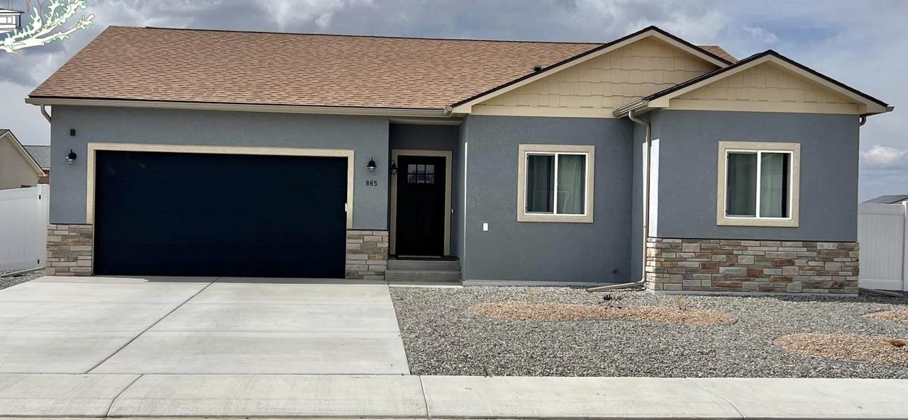 2142 Brookfield Drive - Photo 1