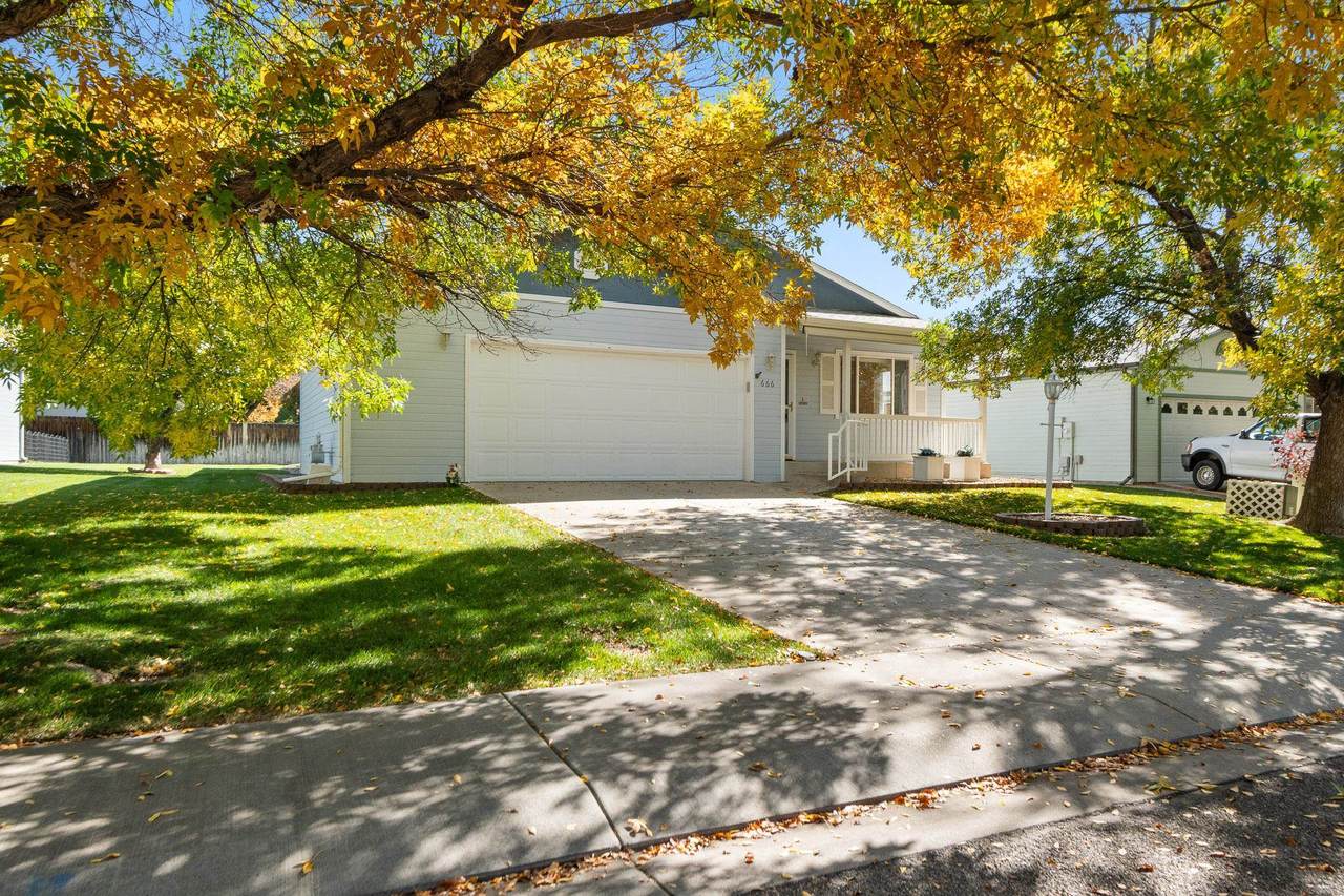 666 Windstar Drive - Photo 1