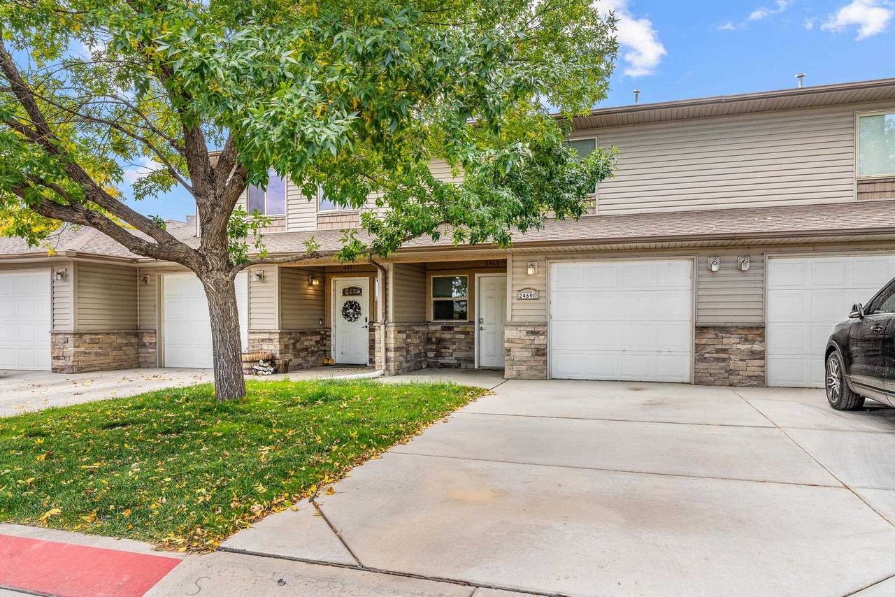 2469 1/2 Theresea Court - Photo 1