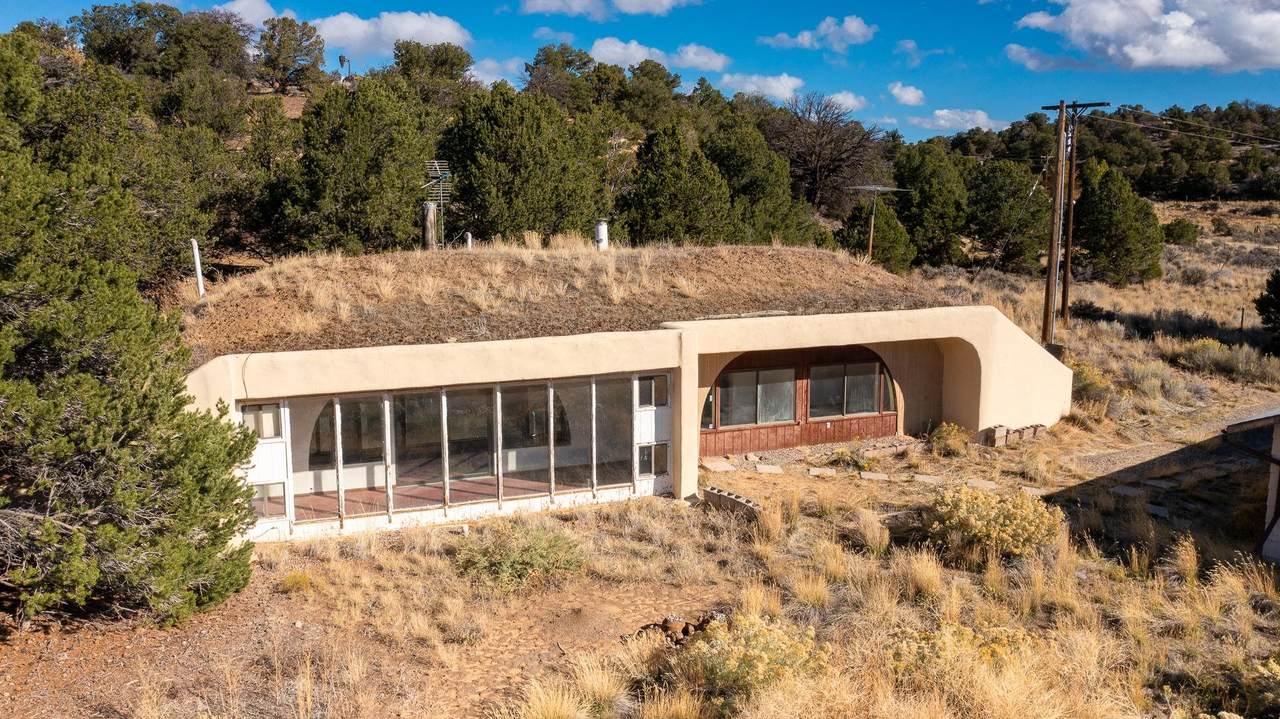 1041 16 1/2 Road - Photo 1