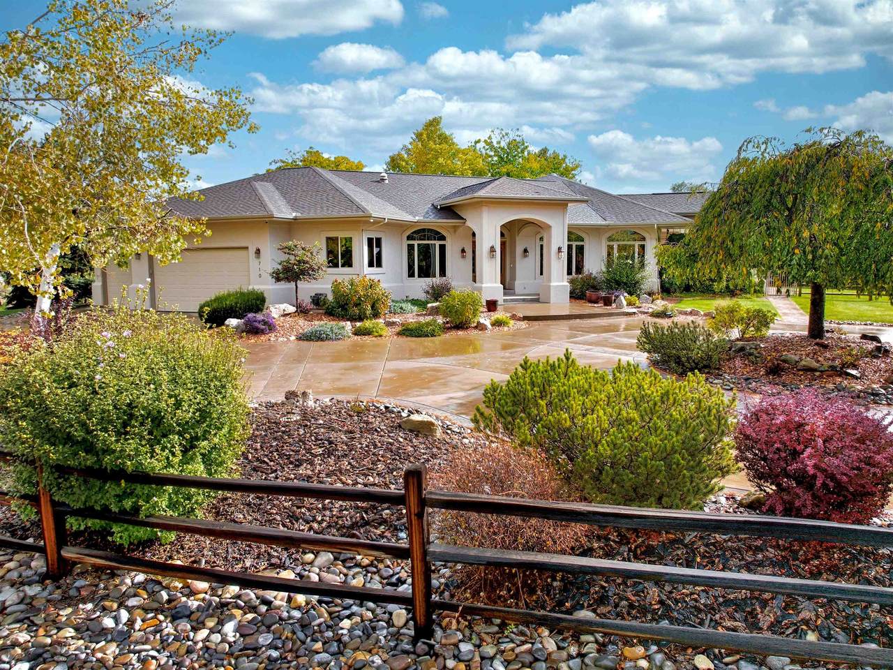 710 Washington Court - Photo 1