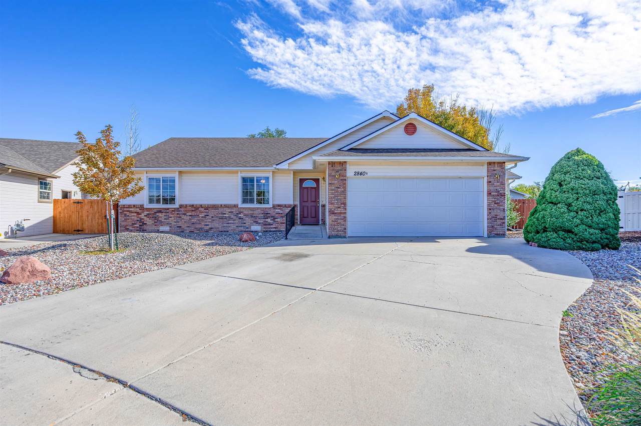 2840 1/2 Pitchblend Court - Photo 1