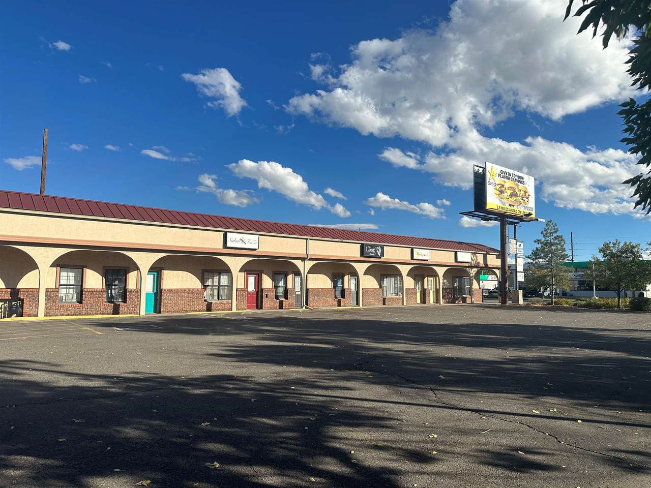 216 North Avenue - Photo 1