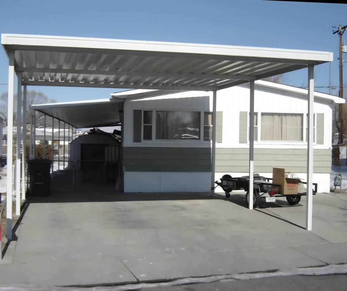 2860 Hall Avenue - Photo 1