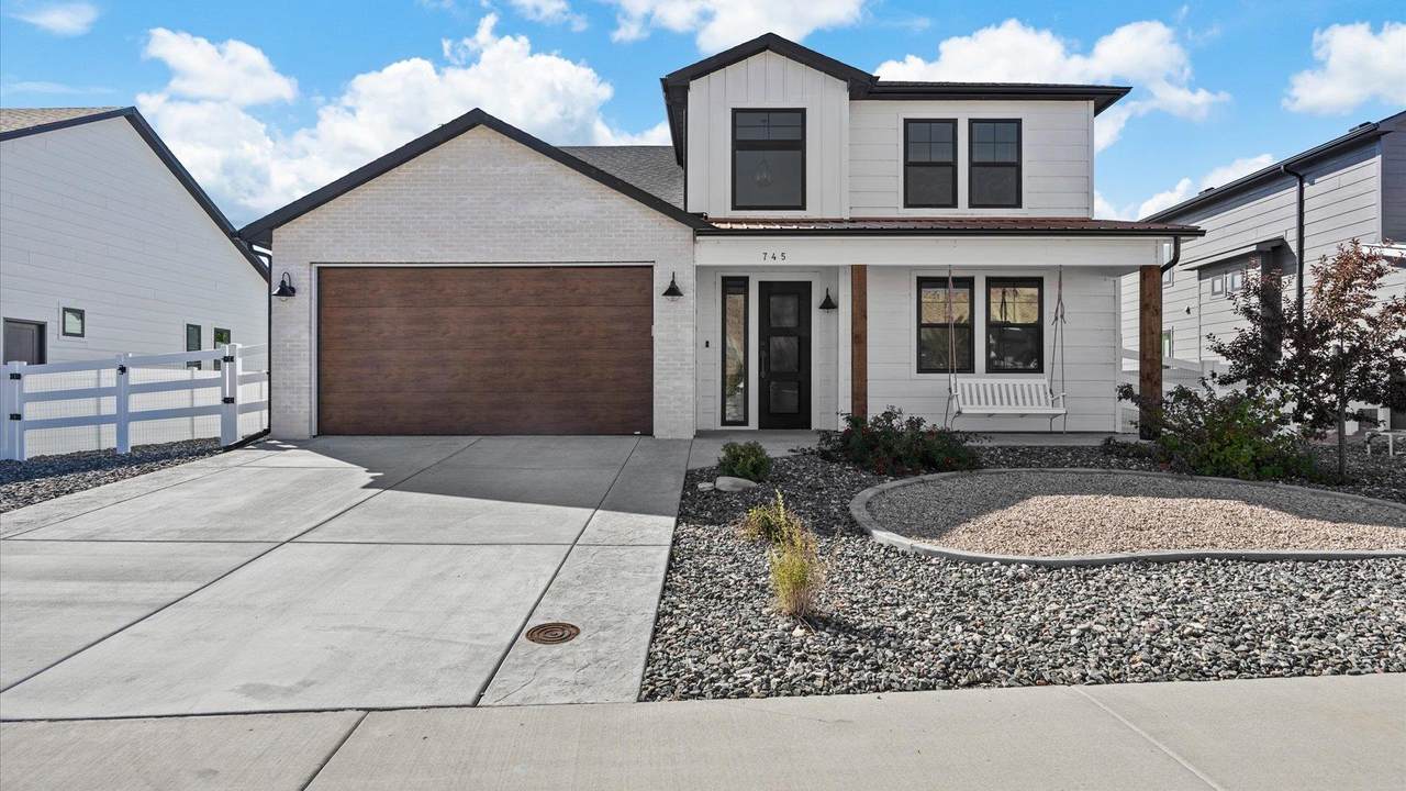 745 Fairhaven Road - Photo 1