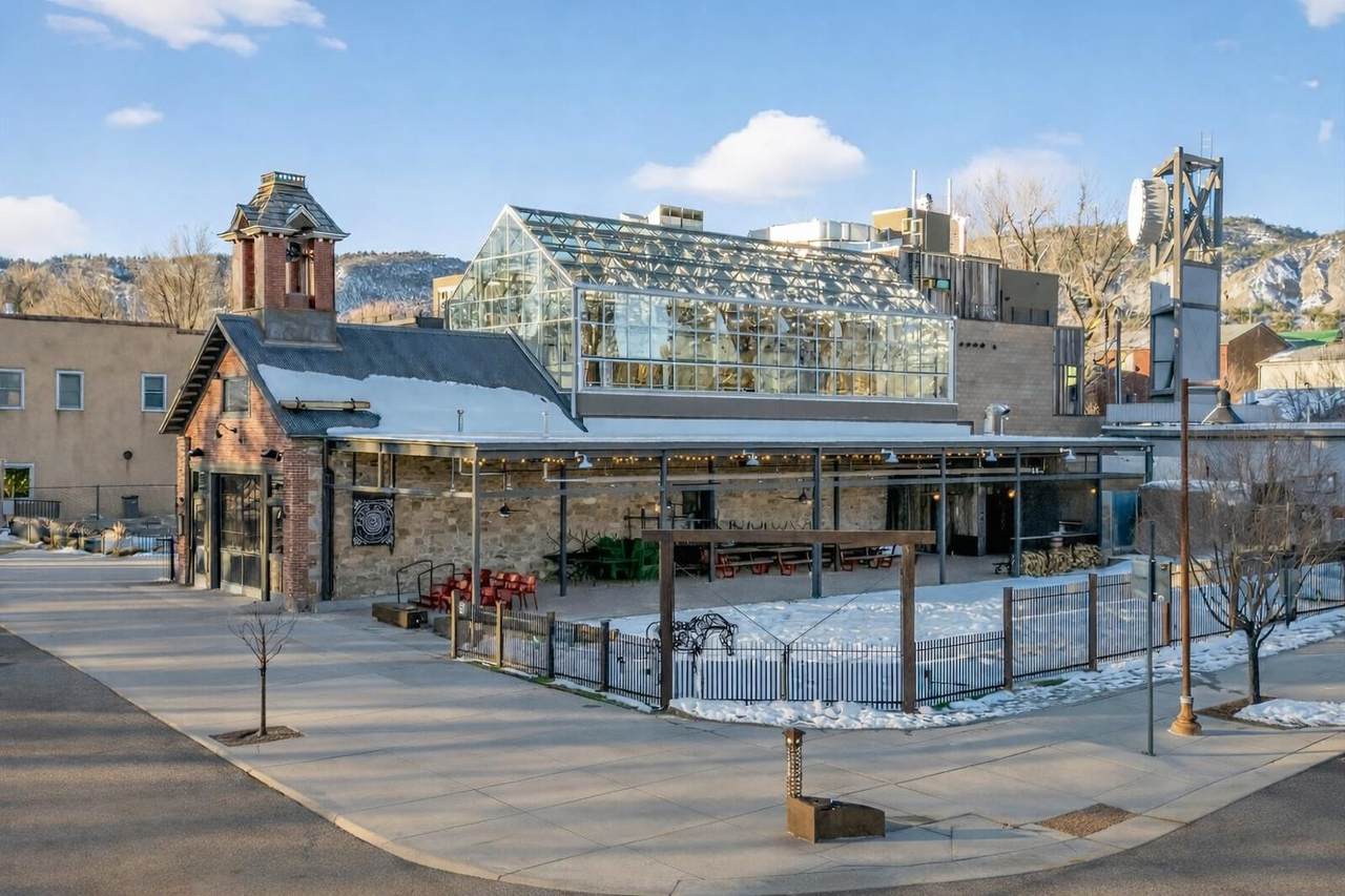 185 Lena Street - Photo 1