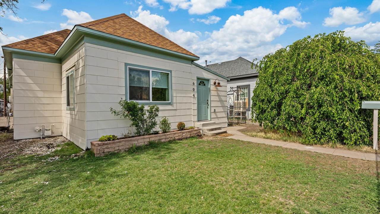 604 Ute Avenue - Photo 1