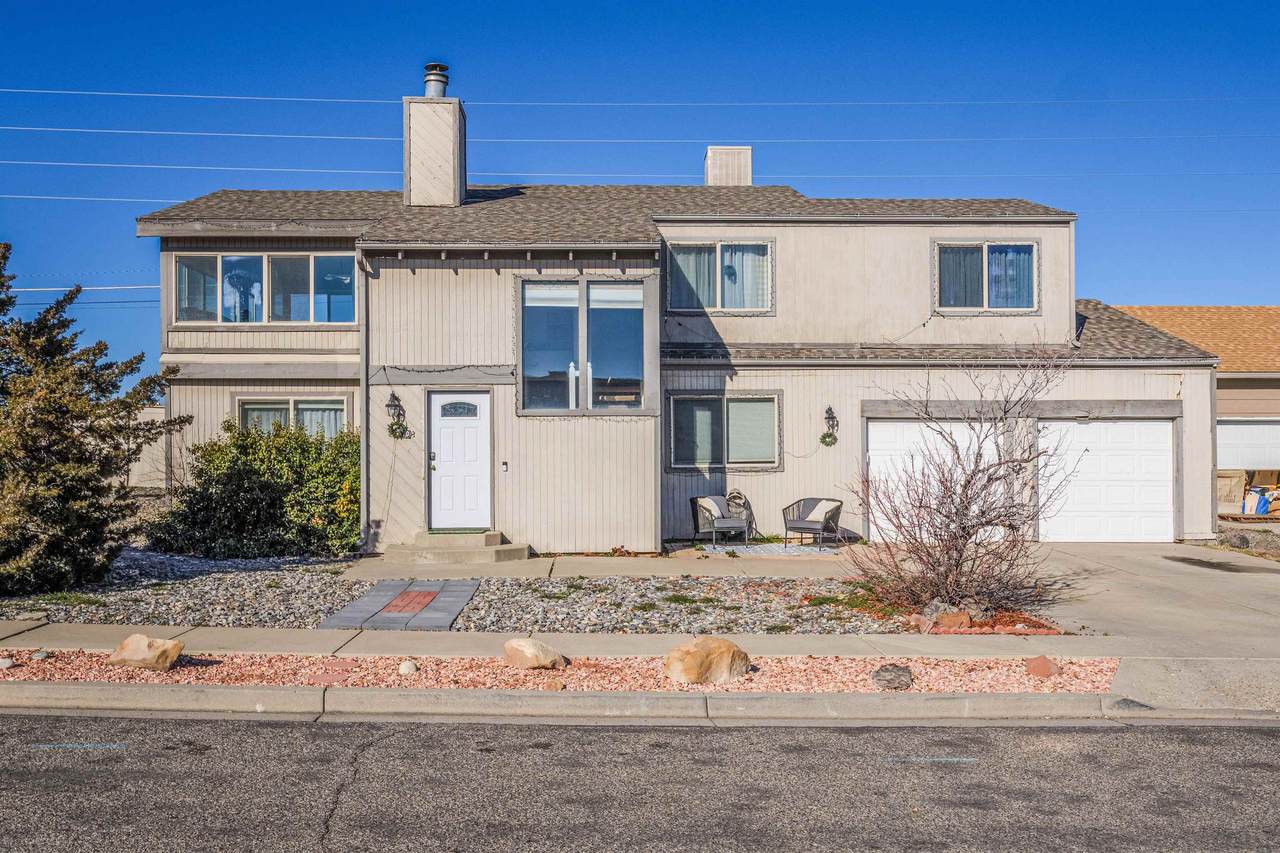 2840 Grand Cascade Court - Photo 1