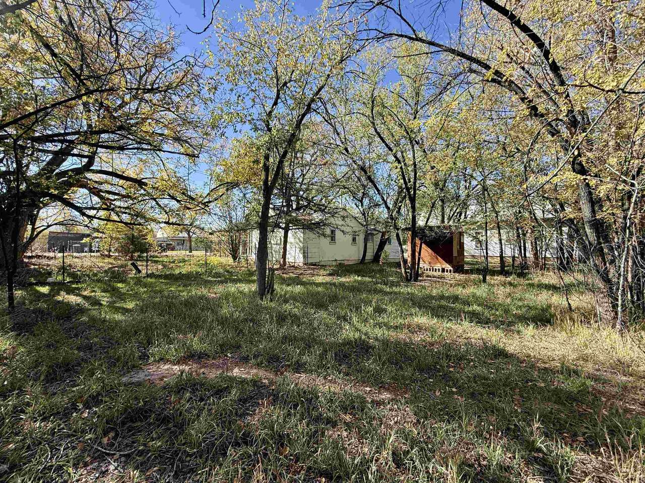 1102 Santa Clara Avenue - Photo 1