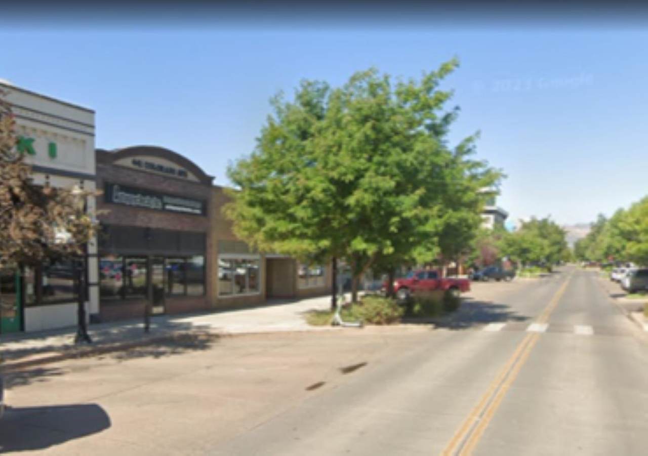 441 Colorado Avenue - Photo 1