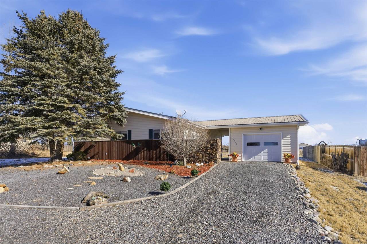 10712 Mesa View Drive - Photo 1